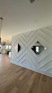 486K views · 6.4K reactions | We’re always up for a challenge! For this project, our client wanted to incorporate mirrors into her design – and we made it happen! The result? A unique and stunning accent wall that takes the space to the next level. ✨ #CustomAccentWall #MirrorDesign #BoldInteriors #AccentWallInspiration #HomeMakeover #InteriorDesign #UniqueSpaces #StatementWall #InteriorDecor #ModernHomeDesign #theboardroomaccentwalls | theboardroomaccentwalls | Facebook