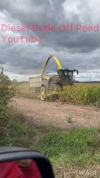 John Deere F9 700 High-Performance Self-Propelled Forage Harvester. (Maize Silage)
