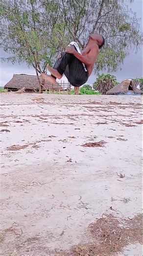 Double flip challenge tutorial trending 😜😁 Zanzíbar 🇹🇿🇱🇷#shorts #viral #trending #youtube #challenge