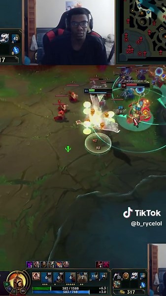 This is why I love Kayle #leagueoflegends #leaguetok #lol #riot #riotgames #twitch #ttv #clip #kayle #montage #Bryce #streamer