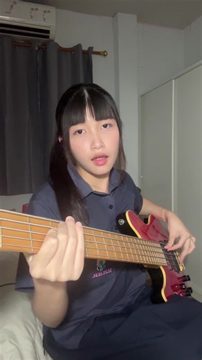 Loso - ไม่ต้องห่วงฉัน: Bass Cover Performance