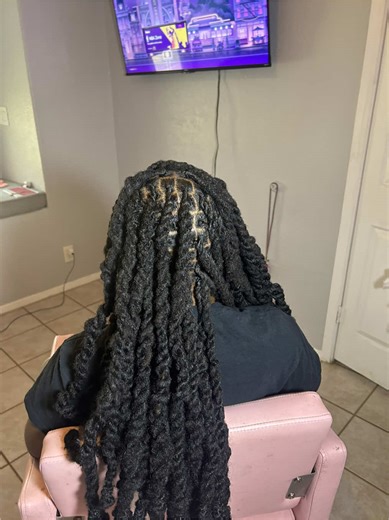 extended twist over locs🤍 ( first time with this style ) #extendedtwist #locsstyles #azbraider #fyp