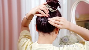 WILLBOND 30 Pieces 3.1 Inch Large Metal Snap Hair Clips Nonslip Barrettes Women Hair Accessories (Five Color)