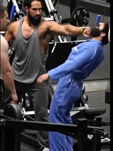 anatoly pranks😱😱😱 #anatoly #gym #prank