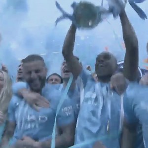 A season full of golden moments... Now is the chance to make some of your own! 🏆 Find and copy top traders on Axi! ✅ | Manchester City