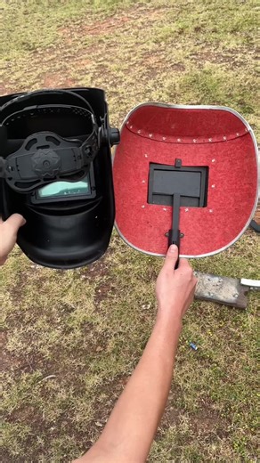 A lifesaver for welders' eyes! Anti-blue light welding helmet, no eye strain even after long welding sessions! #WeldingEssentialsGuide #TrueColorAutomaticLightDivertingWeldingHelmet #AntiBlueLightWeldingMask #DualSensorWeldingHelmet #Multi-ProcessWeldingProtection