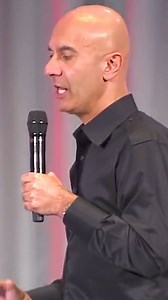 1K reactions · 38 shares | New FREE Book From Robin Sharma Reveals...