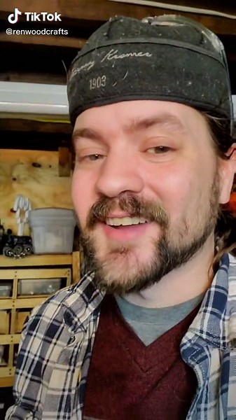 Setting rivets to finish the hammer #toolrestoration #tools #diyprojects #warhammer #hammer #rivet