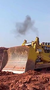 430K views · 7.3K reactions | #excavator #operator #truck #heavyequipment #construction #dumptrucks #dangerous #climbing #eathmoving #heavymachinery #digger #mining #reels | Heavy Duty | Facebook