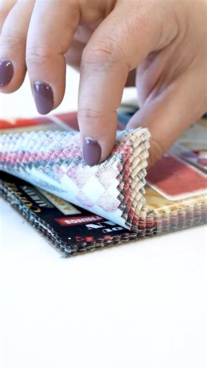 How to Make a Charming Coaster | a Shabby Fabrics Tutorial Credit: Shabby Fabrics - Quilt Shop | Love USA Quilters