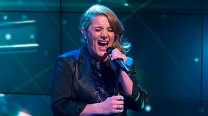 Sam Bailey performs Skyscraper