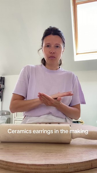 Making ceramics earrings 🐚💎 #earrings #ceramics #handmade #jewelry