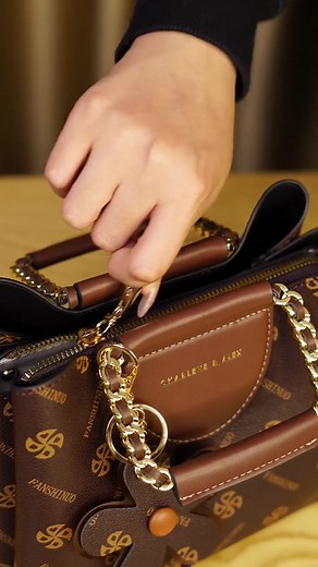 Focusing on the management of fashionable women's bags for more than ten years, we will select high-quality bags for you!#bag