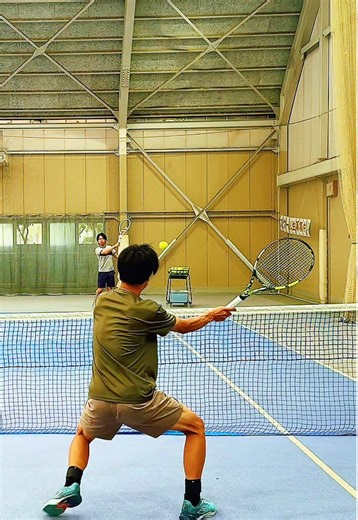 テニスの練習方法とプロ選手の技術