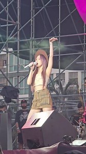 [Fan cam] @nenevader ร้องเพลง Bang Bangในงาน #COSMOSBEARMUSICFESTIVAL #เนเน่ #เนเน่พรนับพัน #Nenevader #Nene #Nene郑乃馨 #ZhengNaixin #ネネ #네네 #TrịnhNãiHinh | Nene Pornnappan Fanpage