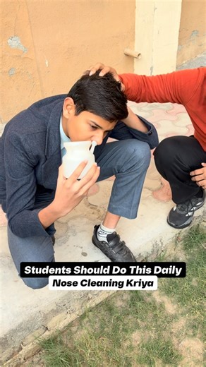 सक्षम तिवारी . योगा टीचर on Instagram: "Nose Cleaning Kriya (Jal Neti) A simple yogic practice that helps students breathe better, focus better, and stay calm throughout the day. Perfect for boosting concentration & reducing sinus issues. ✨ Try it daily for a fresh mind. 🌿 #nosecleaning #jalneti #yogaforstudents #schoolyoga #yogapractice #breathwork #sinusrelief #yogabenefits #pranayama #yogacommunity #indianyogateacher #yogawithsaksham #yogaa_man #holistichealing #wellnesstips"