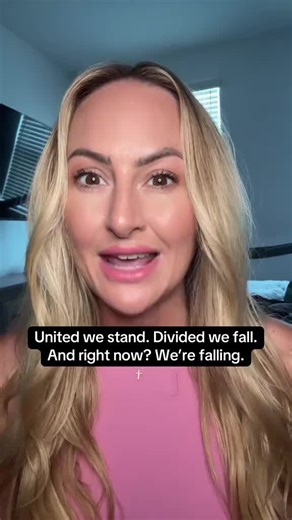 Hanna's World 🌎 (@hannasworduk)’s videos with original sound - Hanna's World 🌎