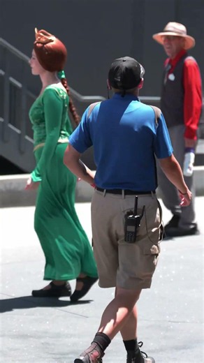 Shrek And Fiona #universalstudios #shrek