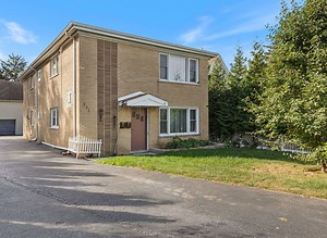 311 Maple Ave #2, Downers Grove, IL 60515 - MLS 12521106 - Coldwell Banker