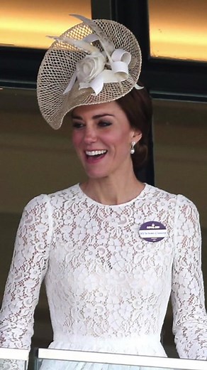14 Amazing hats and fascinator’s worn by Princess Kate Middleton. Many of these were worn by the princess of Wales at the royal Ascot events and are quite fascinating pardon the pun #royalfamily #princesskate #princessofwales #princesscatherine #royalascot #fascinators #royalhats #royalstyle
