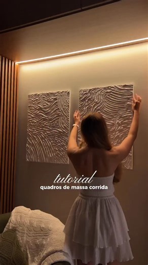 Poliana Braga on Instagram: "Como eu fiz os quadros de massa corrida para decorar o meu escritório 🤌🏻 Ficou muito lindo e é super fácil de fazer!! 🤍 #pintura #massacorrida #quadros #quadrosdedecoração #pinturaamão"