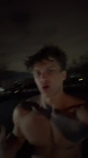 donny (@fordonnysfans)’s videos with GUY.exe - Superfruit