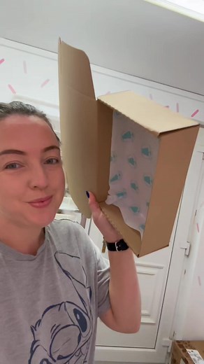 Spend the day with me, running a cake business whilst renovating new bakery and shop 😱 | Fairy Good Cakes
