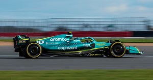 Aston Martin AMR22 hits the track | RACER