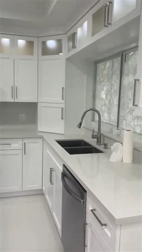 Transitional with Coastal/Modern Flair Kitchen