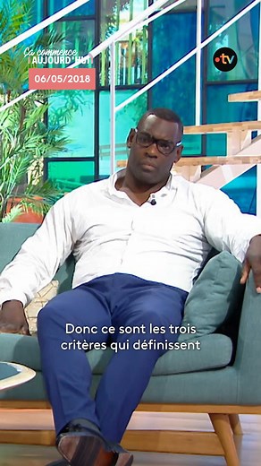 Bruno Humbeeck, psychopédagogue, nous explique les mécanismes du harcèlement, comment il se définit, et les signaux pour identifier quand on en est victime. À travers son expertise, il offre des clés pour mieux comprendre cette problématique et agir face à une situation de harcèlement. ▶️ Pour voir plus de cet extrait de #CCA : https://bit.ly/CCA-Bruno-Harcélement | Ça commence aujourd'hui