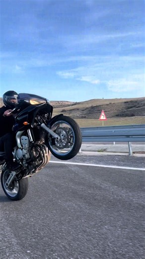 Yamaha Fazer 600: The Ultimate Riding Experience