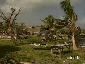 La reconstruction de la Guadeloupe quatre mois après le passage du cyclone Hugo | Lumni Enseignement