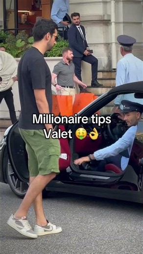 Billionaire tips €100 to valet in Monaco #millionairevibes