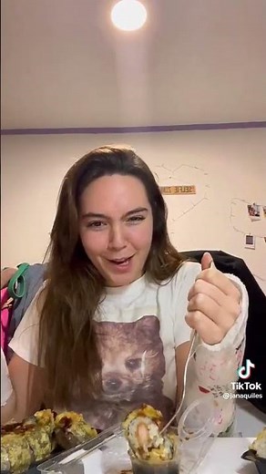 Double SHORT ARM CAST WOMAN 😍