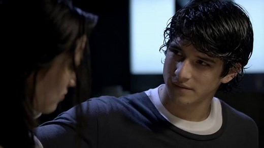 Farkasbőrben 1 évad 1. rész