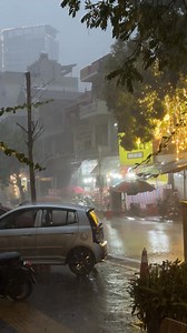 Phường Bắc Giang ngay lúc này mưa giông to luôn. | Kun Mon