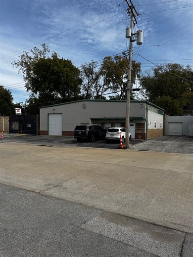 6128 Madison Ave, Berkeley, MO 63134 - Industrial for Sale | LoopNet