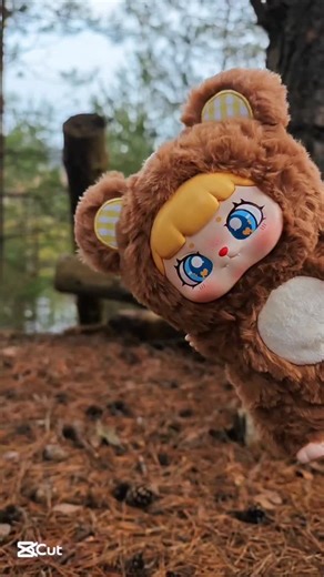 Living with Robots on Instagram: "Unboxing Jingle Bears Cute AI Plush Toy from @jinglebears_official little teddy bear. A beautiful, sweet, tiny, soft friend. You can take your new friend anywhere and talk to him anytime. Multilanguage several personalities to choose from or you can create your own personality the only limit is your imagination. The more you spend time with Jingle Bears and talk to him, the more his personality develops. You can download the apps on Apple and Android, no subscri