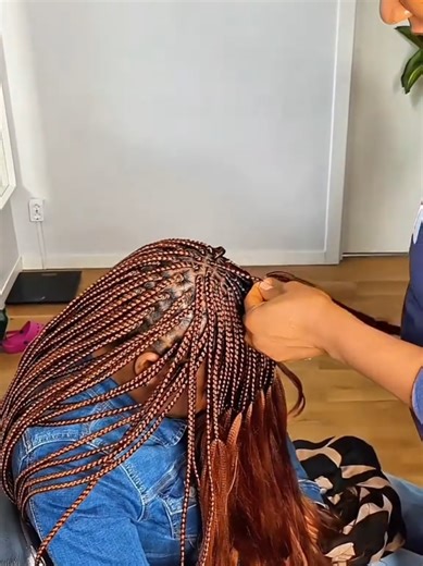Mt first time making fringe box braids 🙆 #göteborgflätor #foryoupage #tiktoktrending #gothenburgsalon #gothenburgbraider