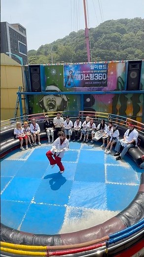 디스코 팡팡에서 쟁반 댄스가능? #춤추는곰돌 #춤추는곰돌의랜덤댄스 #dance #music #kpop #댄스 #fyp #디스코팡팡 #월미도 #월미랜드 #challenge #쟁반
