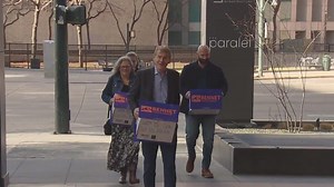 Sen. Michael Bennet drops off signatures to appear as gubernatorial candidate on ballot