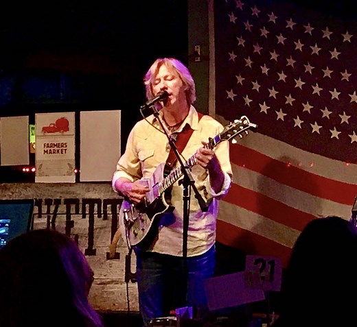 How to Play Guitar and Sing at the Same Time - Yamaha Music