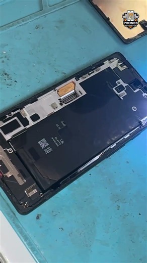 Réparation téléphone | écran Google Pixel 6A avant / après : un écran fissuré – 21 Phones 💥