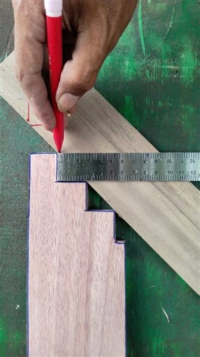 Perfect wood joint alignment you need to see!✅ #woodworking #woodjoint #carpentryskills #precisioncut #satisfyingvideo #woodworkcommunity #diyprojects #reels #fyp | Nasier Tamara