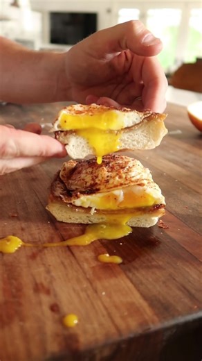 Delicious Buttered Basted Eggs Recipe
