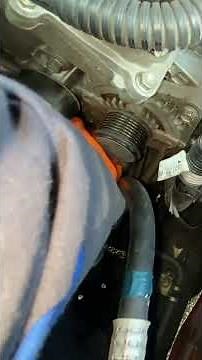 376.- 2016 TOYOTA 4RUNNER 4.0 ALTERNATOR REPLACEMENT