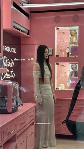 YOONCHAE IS SO PRETTY😍 | (Cr: @yoonchae.mandu) | XKatmotionX