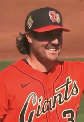 Giants Execute Incredible Triple Play Against Cubs