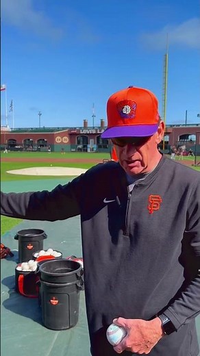 3rd base advice from the legend Matt Williams ￼ #baseball #mlb #sfgiants #baseballlife #sanfrancisco