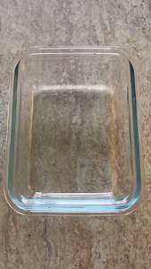 Simple Cheesy Bake - Save Recipe Below 👇 This is about as simple as weight loss food gets!! Rammed full of protein, minerals and vitamins 🔥 Nutrition - 500 kcal (50P, 18C, 28F) Ingredients - 60g spinach 70g reduced fat feta 3 medium eggs 100ml milk (2%) 20g Parmesan Salt and pepper Method - 1. Add spinach, feta, eggs and milk into a baking tray and mix them around. 2. Season with pepper and any other spices you fancy. It’s already full of sodium from the feta so don’t bother adding salt. 3. To